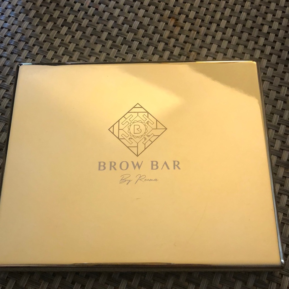 Face kit by brow bar